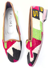 Load image into Gallery viewer, Cora Women's Kilim Slippers size 36 (US size 6)