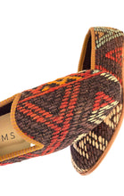 Load image into Gallery viewer, Pair of patterned shoes with a geometric design