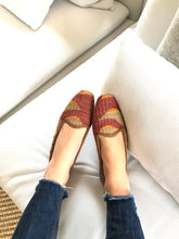 Load image into Gallery viewer, Cora Women's Kilim Slippers size 36 (US size 6)