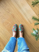 Load image into Gallery viewer, Isobel Women's Kilim Slippers size 36 (US size 6)
