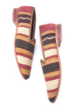 Load image into Gallery viewer, Men's Kilim Slippers size 42 (US size 9)