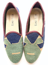 Load image into Gallery viewer, Men's Kilim Slippers size 42 (US size 9)