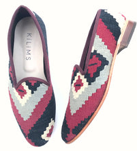 Load image into Gallery viewer, Men's Kilim Slippers size 43 (US size 10)