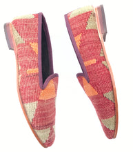Load image into Gallery viewer, Isobel Women's Kilim Slippers size 40 (US size 10)