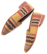 Load image into Gallery viewer, mens pattern slippers
