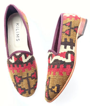 Load image into Gallery viewer, Men's Kilim Slippers size 43 (US size 10)