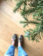 Load image into Gallery viewer, Isobel Women's Kilim Slippers size 40 (US size 10)