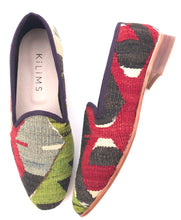 Load image into Gallery viewer, Men's Kilim Slippers size 43 (US size 10)
