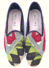 Load image into Gallery viewer, Men's Kilim Slippers size 44 (US size 11)