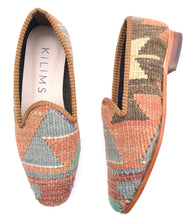Load image into Gallery viewer, Isobel Women's Kilim Slippers size 36 (US size 6)