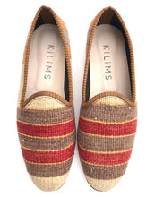 Load image into Gallery viewer, stylish slippers for men