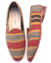Load image into Gallery viewer, Men's Kilim Slippers size 43 (US size 10)