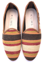 Load image into Gallery viewer, Men's Kilim Slippers size 42 (US size 9)