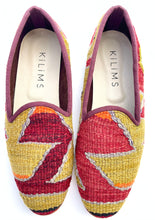Load image into Gallery viewer, Men's Kilim Slippers size 44 (US size 11)