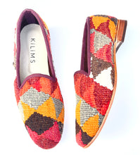 Load image into Gallery viewer, Men's Kilim Slippers size 44 (US size 11)