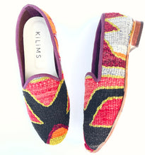 Load image into Gallery viewer, Men's Kilim Slippers size 44 (US size 11)