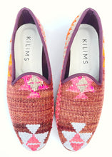 Load image into Gallery viewer, Men's Kilim Slippers size 44 (US size 11)
