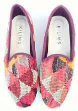 Load image into Gallery viewer, Men's Kilim Slippers size 45 (US size 12)