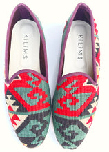 Load image into Gallery viewer, Men's Kilim Slippers size 45 (US size 12)