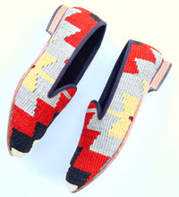 Load image into Gallery viewer, Men's Kilim Slippers size 47 (US size 14)