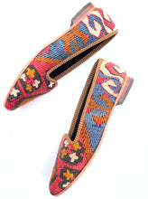 Load image into Gallery viewer, Cora Women's Kilim Slippers size 40 (US size 10)