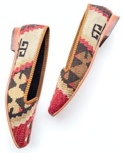 Load image into Gallery viewer, Cora Women's Kilim Slippers size 40 (US size 10)