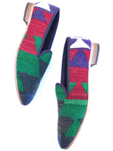 Load image into Gallery viewer, Men's Kilim Slippers size 44 (US size 11)