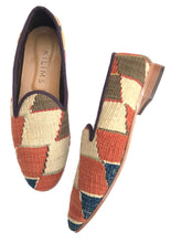 Load image into Gallery viewer, Men's Kilim Slippers size 46 (US size 13)