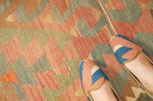 Load image into Gallery viewer, woven slippers spring