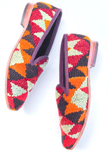 Load image into Gallery viewer, Isobel Women&#39;s Kilim Slippers size 36 (US size 6)