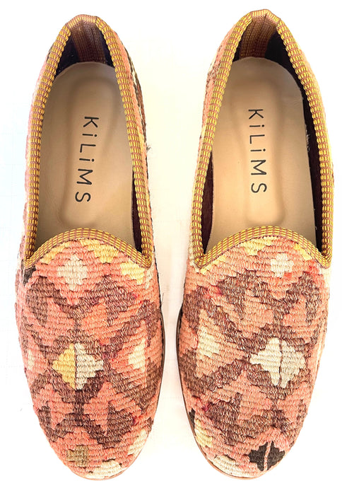 Pair of salmon Kilim loafers woven shoes