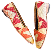 Load image into Gallery viewer, kilimsby slippers in red orange beige