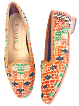 Load image into Gallery viewer, kilim flats women with slight heel