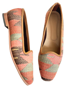 Pair of beautiful woven kilim shoes with a geometric pink pattern