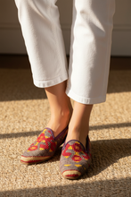 Load image into Gallery viewer, Isobel Women's Kilim Slippers US size 6 (EU size 36)