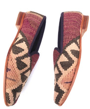 Load image into Gallery viewer, Isobel Women&#39;s Kilim Slippers size 39 (US size 9)