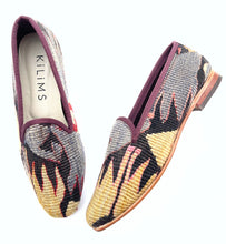 Load image into Gallery viewer, Isobel Women&#39;s Kilim Slippers size 38 (US size 8)