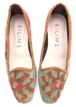 Load image into Gallery viewer, Cora Women&#39;s Kilim Slippers size 36 (US size 6)