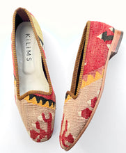 Load image into Gallery viewer, Cora Women&#39;s Kilim Slippers size 39 (US size 9)