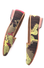 Load image into Gallery viewer, Cora Women&#39;s Kilim Slippers size 40 (US size 10)
