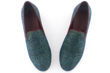 Load image into Gallery viewer, men&#39;s blue velvet slippers