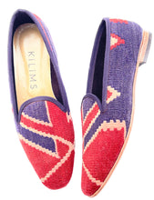 Load image into Gallery viewer, Pair of kilim loafers with geometric pattern. English flag shoes
