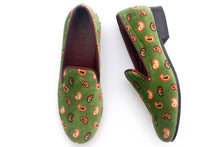 Load image into Gallery viewer, Women&#39;s Paisley Tapestry Slippers